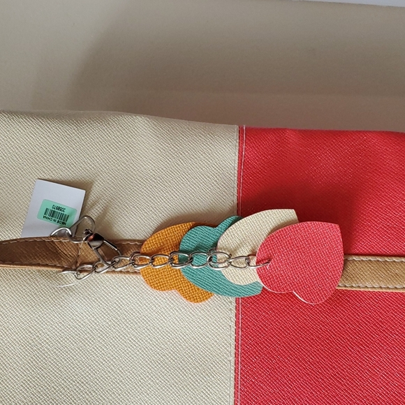 💥FALL SALE💥 J Francis Handbag Cream and Orange W/ Hearts - Picture 2 of 5
